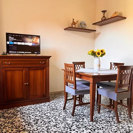 Apartment Bilocale Con Balcone A Pochi Minuti Dal