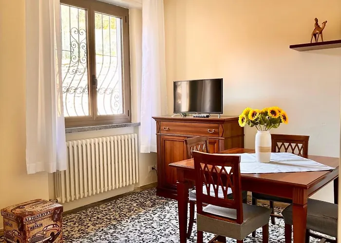 Bilocale Con Balcone A Pochi Minuti Dal Verbania