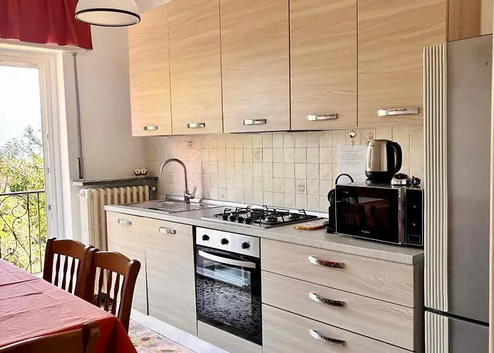 Bilocale Con Balcone A Pochi Minuti Dal