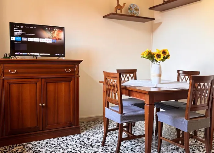 Apartment Bilocale Con Balcone A Pochi Minuti Dal